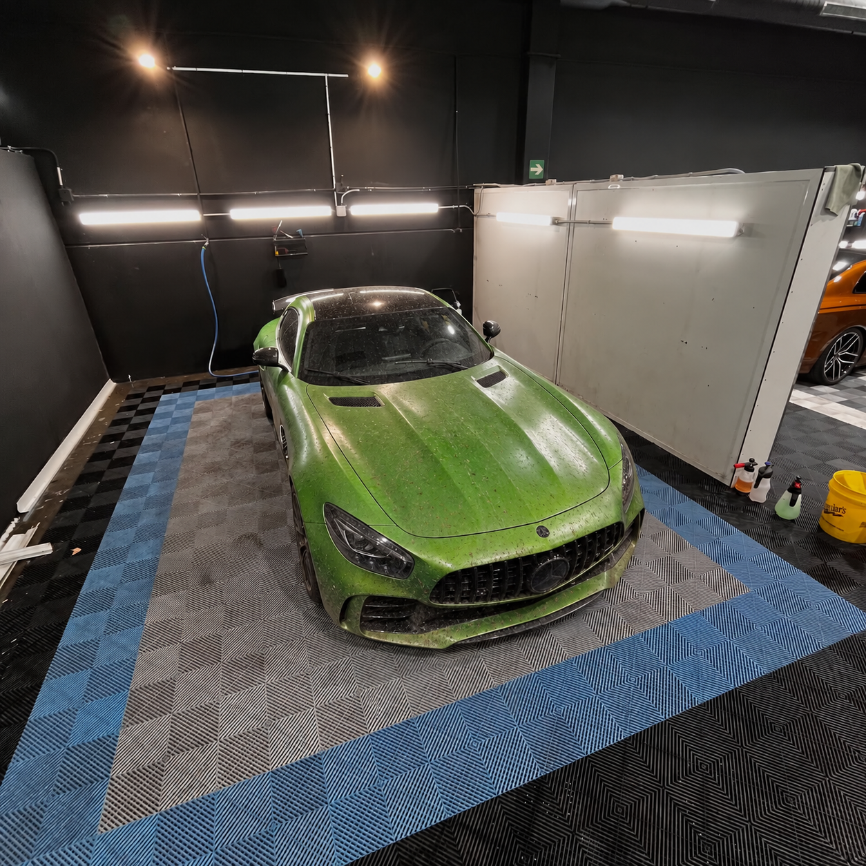 Mercedes-AMG GT R antes del detailing
